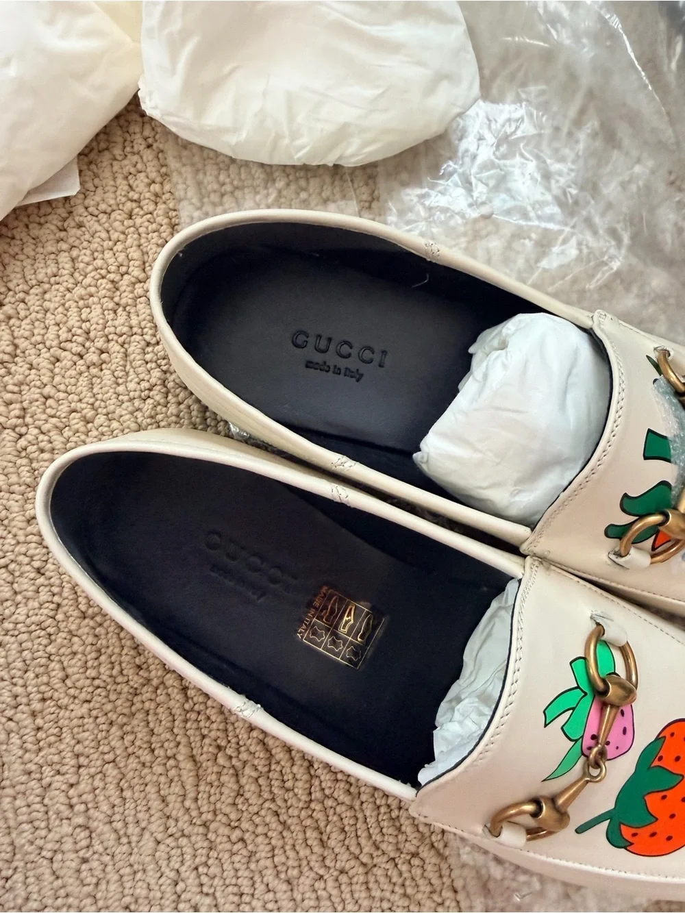 Gucci classic women